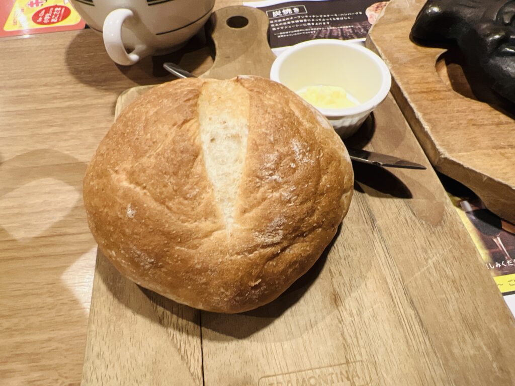 ステーキハウス ブロンコビリーブロンコセットのパン